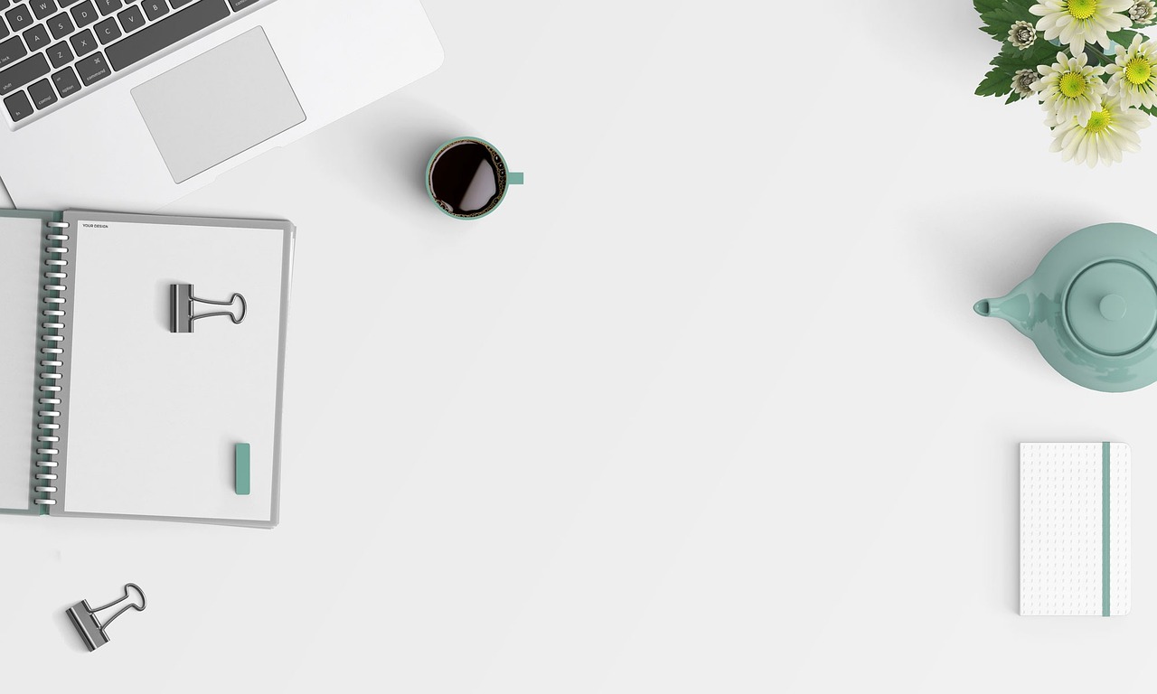 Les 5 usages de l’IA qui font vraiment gagner du temps (et les 3 qui t’en font perdre)